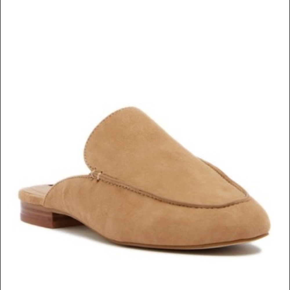 Tahari Flower suede block heel mule